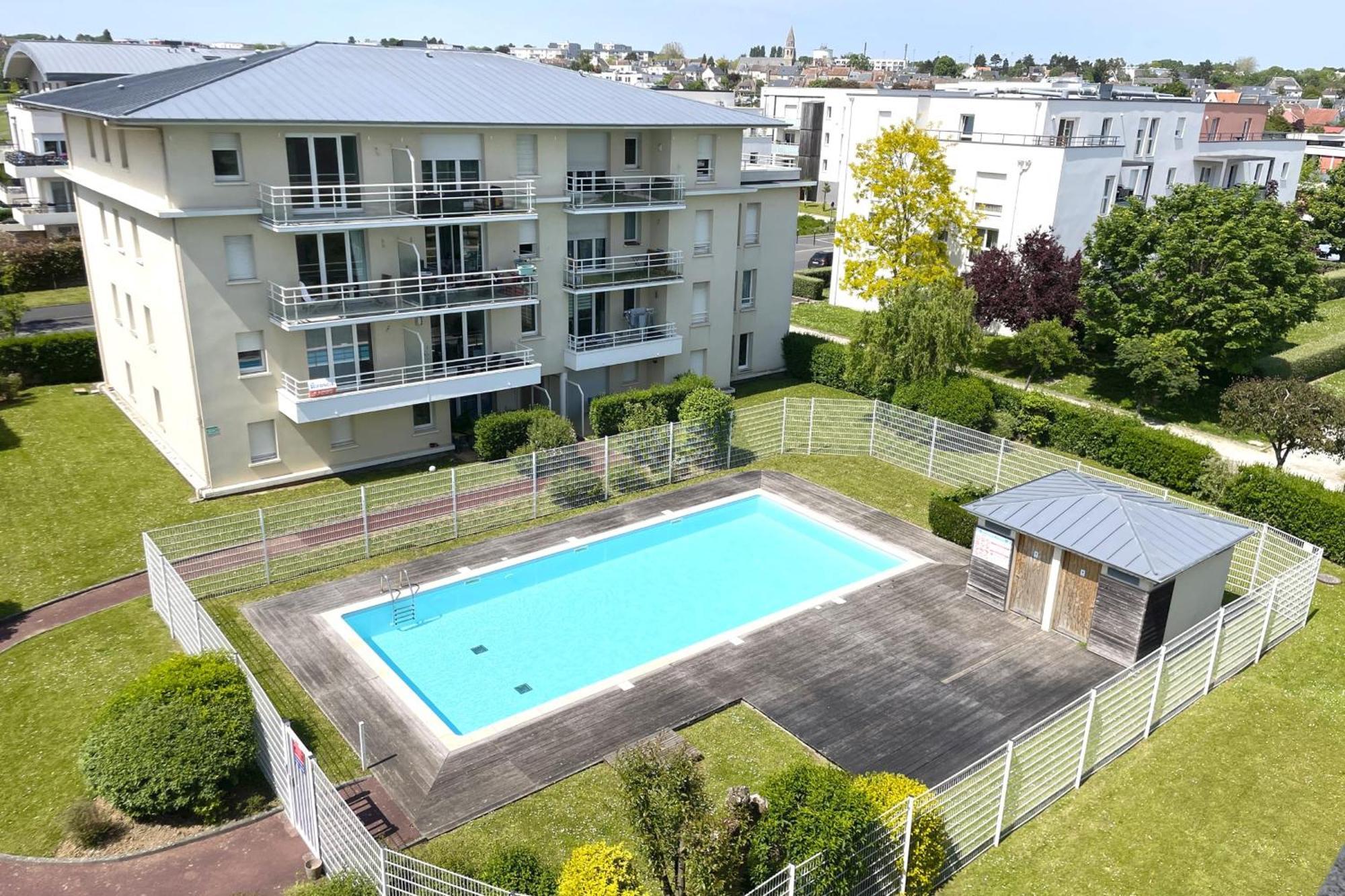 Le Rooftop - Terrasse - Parking - Piscine カーン エクステリア 写真